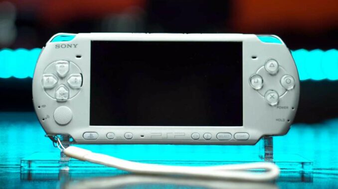 PPSSPP ya está en la App Store: así de fácil es emular juegos de PSP en el iPhone