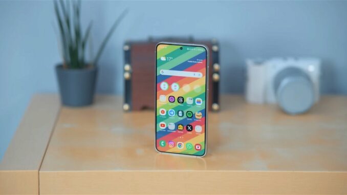Compacto y muy potente: el Samsung Galaxy S24 vuelve a estar disponible por mucho menos del precio recomendado