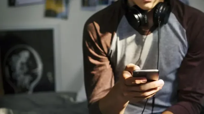 Así es la 'app' que habrá que usar en España para ver pornografía>