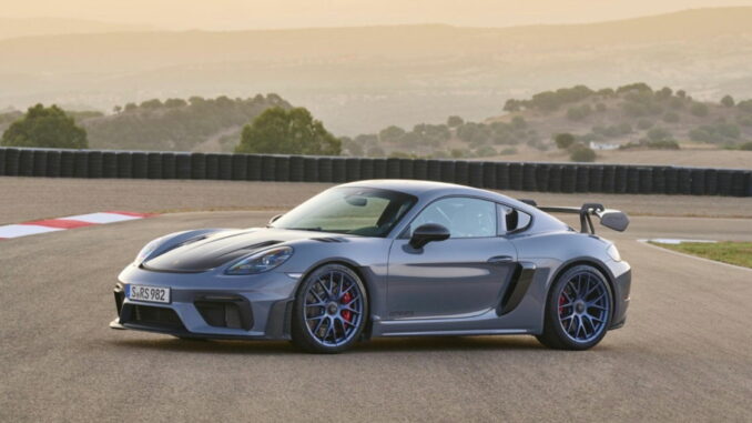 El 2025 será el año perfecto para probar el nuevo Porsche 718 de combustión interna