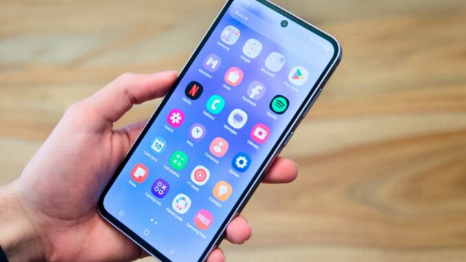 One UI 7 se ha filtrado en un vídeo: así de increíble se verá tu Samsung cuando actualices