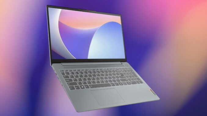 Intel Core i3 y 256 GB de SSD: uno de los portátiles más baratos de Lenovo vuelve a tener muy atractivo
