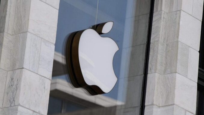 Apple soluciona un error en el iPhone que reemplazaba la palabra «racista» por «Trump» en el dictado