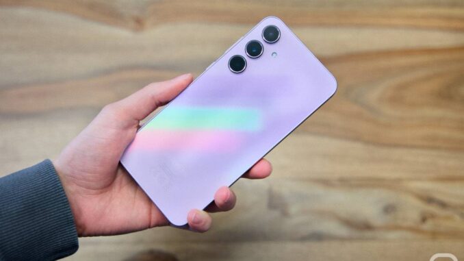 Samsung le va a poner las cosas difíciles a Xiaomi: el Galaxy A56 es inminente y llega con sorpresas