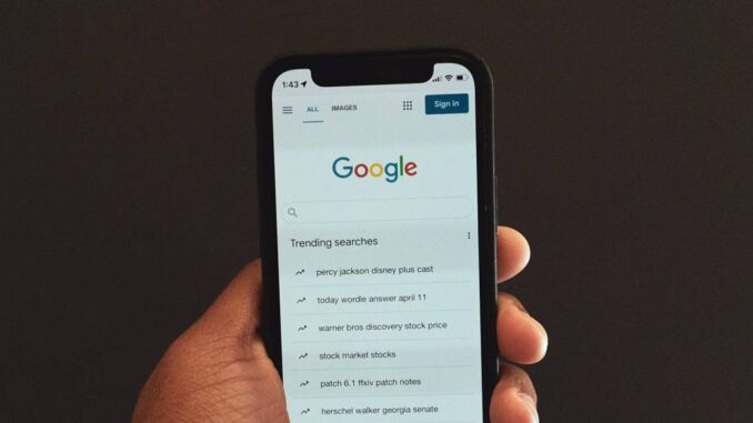La app de Google para iPhone se apoya en la IA para ayudarte a entender textos difíciles