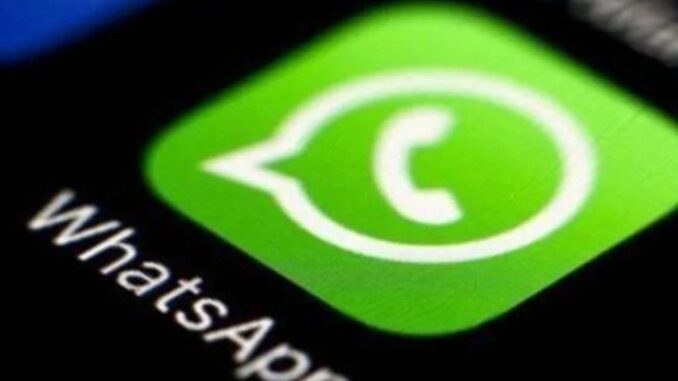 Alertan sobre las estafas financieras en WhatsApp que prometen dinero rápido